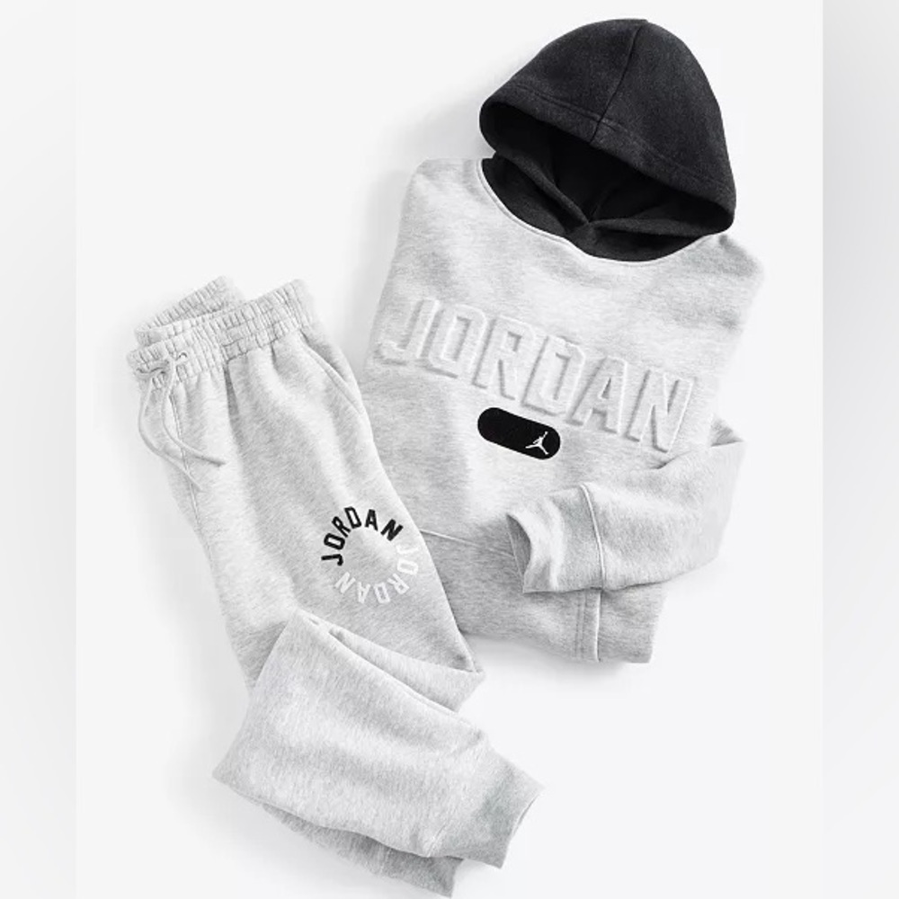 Jordan fleece hoodie and pant set
